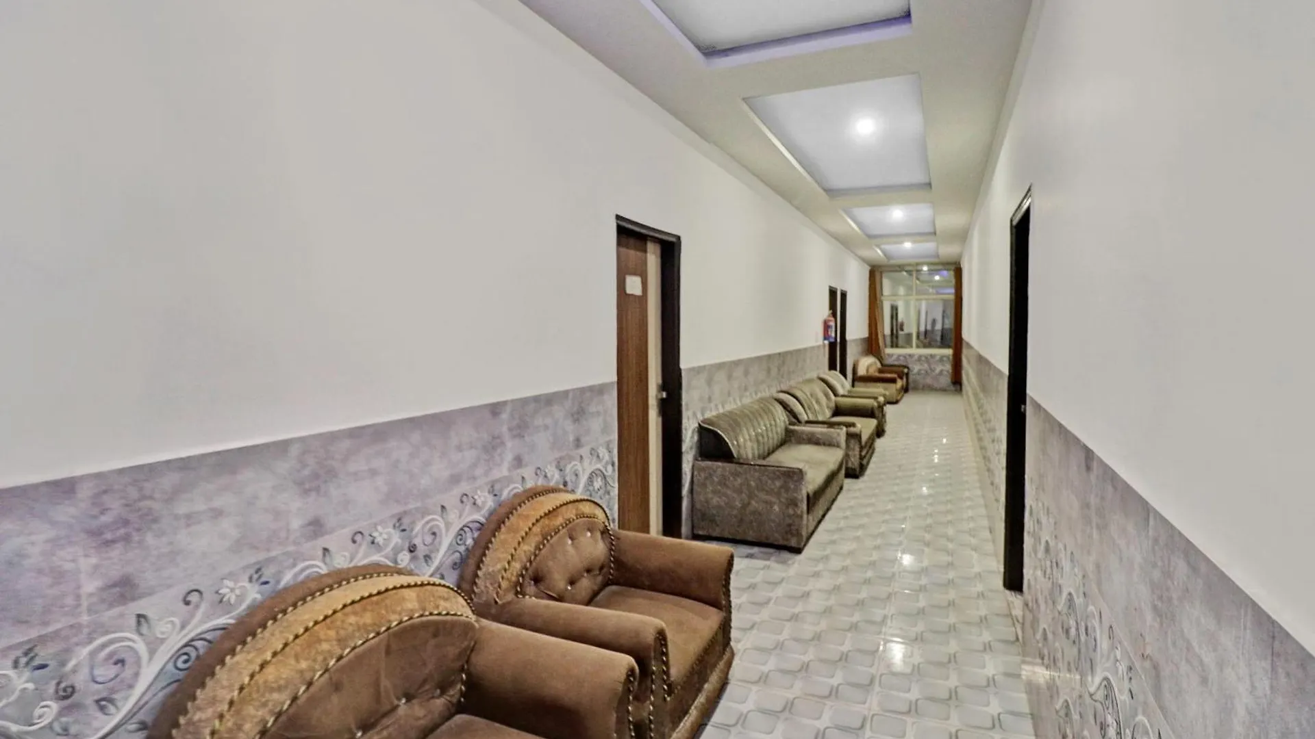 Hotel One Plus One Residency Delhi